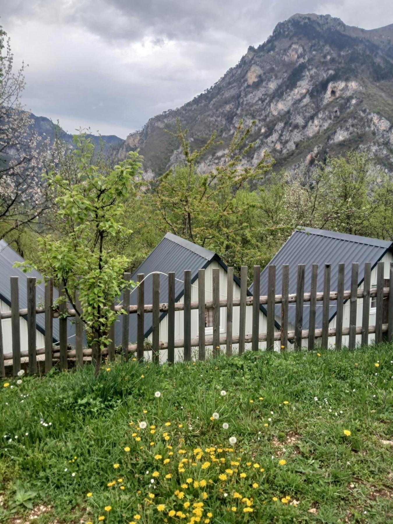 Ethno Cottage Momo Tepca Žabljak Exteriör bild